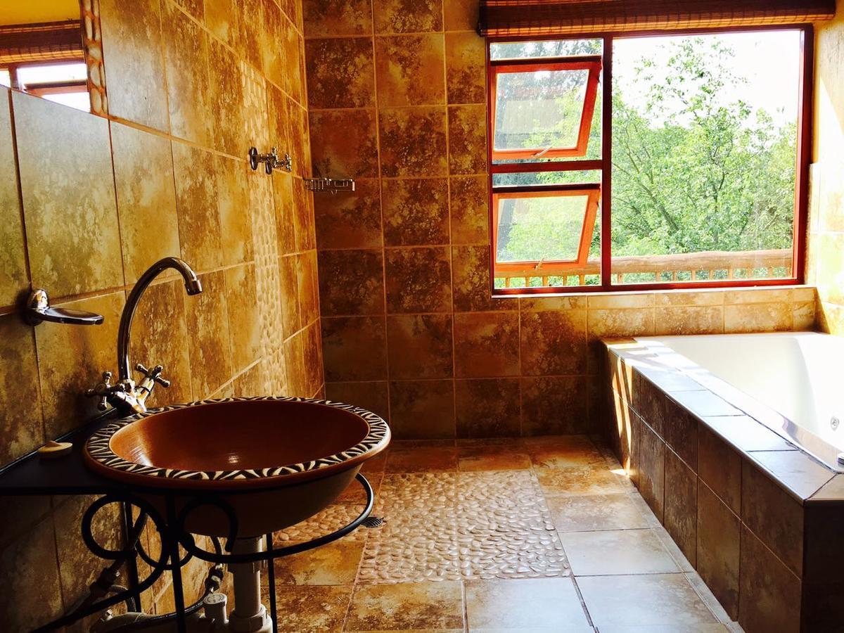 The Rivonia River Lodge Johannesburg Bagian luar foto